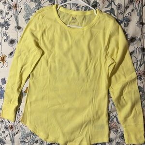 GAP full sleeve yellow crew neck